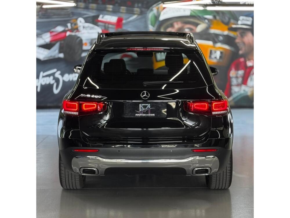 Mercedes Benz GLB 200