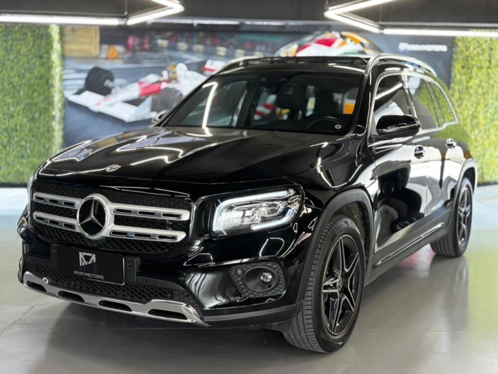 Mercedes Benz GLB 200