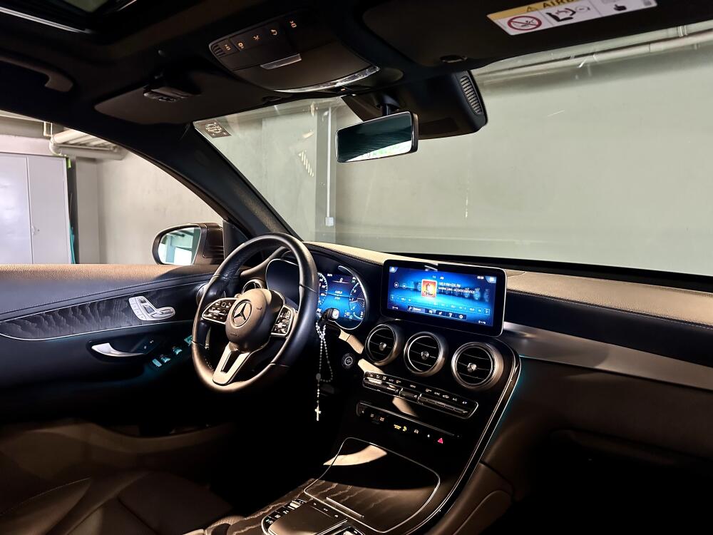 Mercedes Benz GLC 300