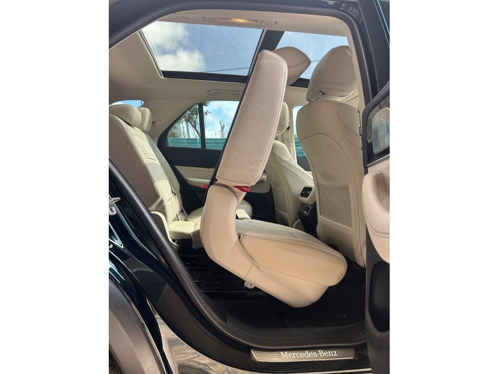 Mercedes Benz GLE 400