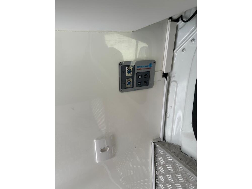 Mercedes Benz Sprinter 311