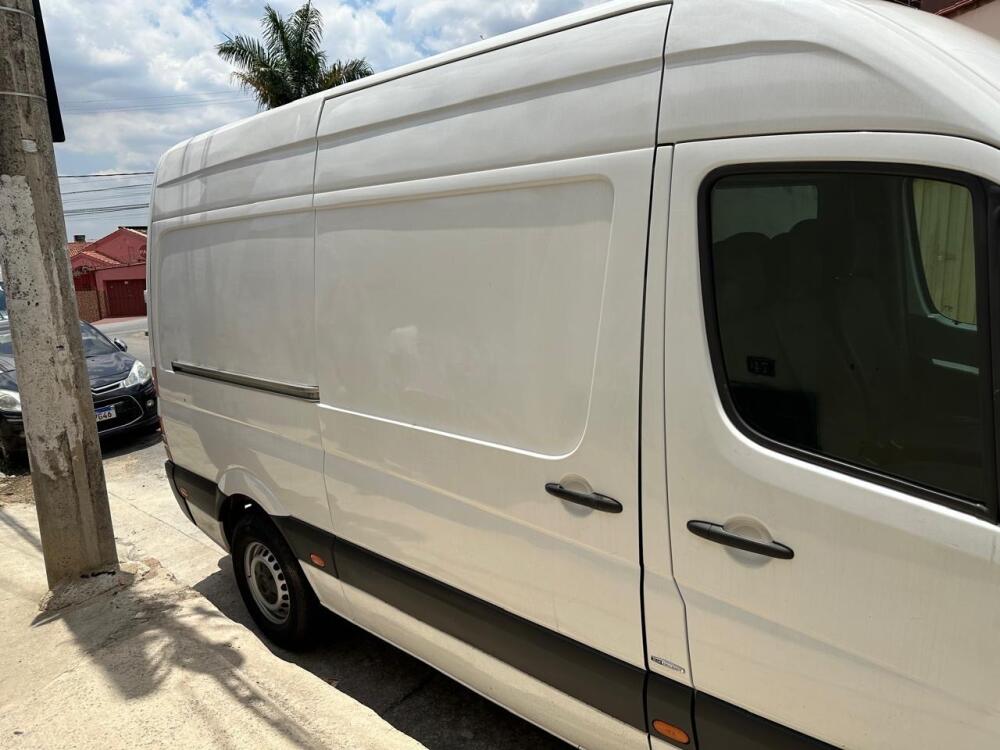 Mercedes Benz Sprinter 311