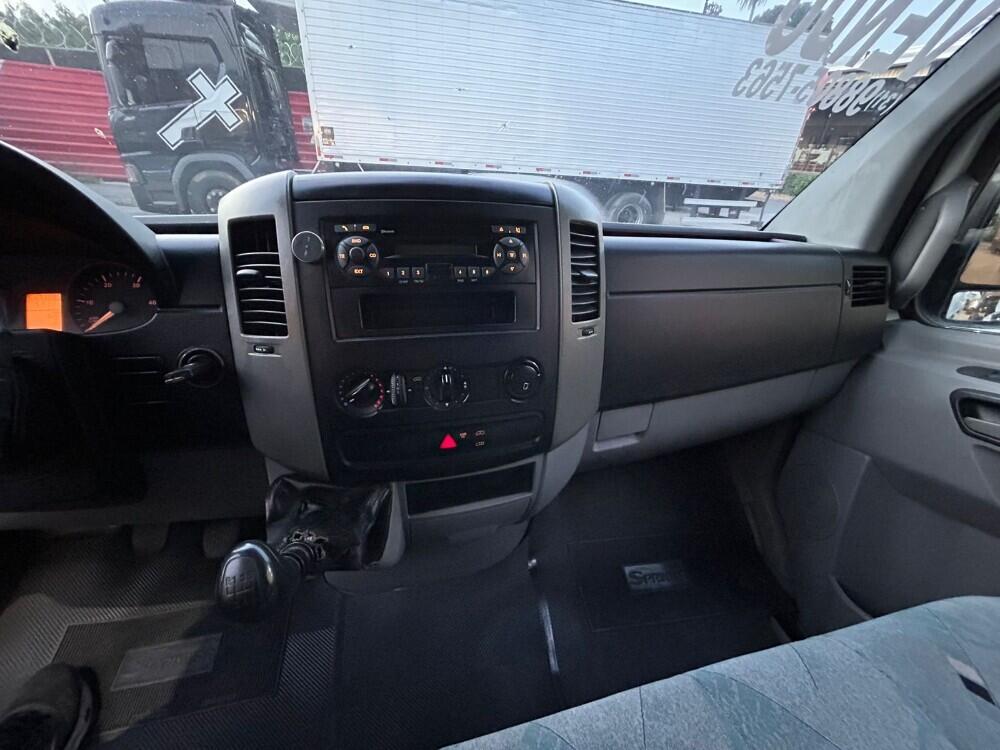 Mercedes Benz Sprinter 311
