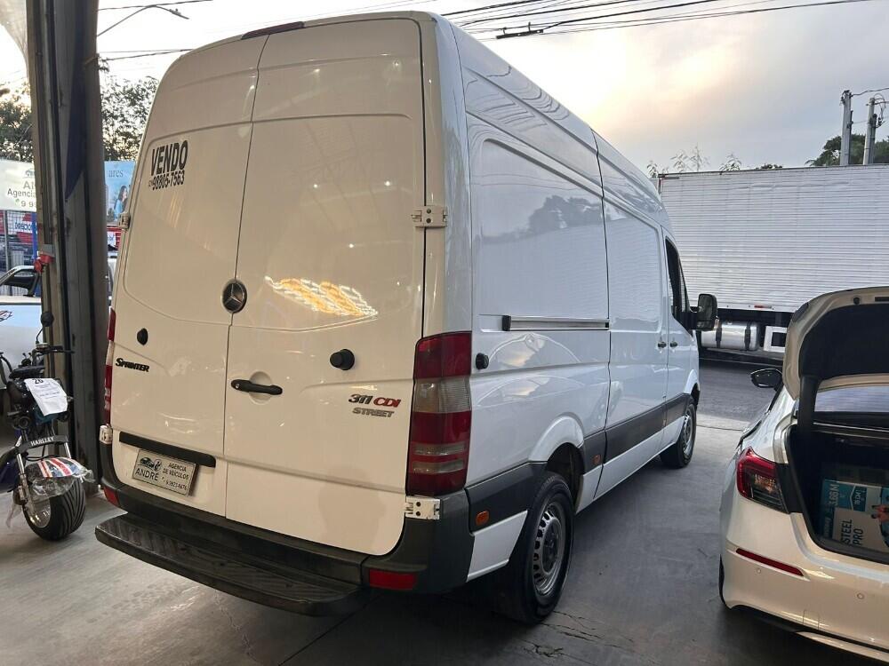 Mercedes Benz Sprinter 311