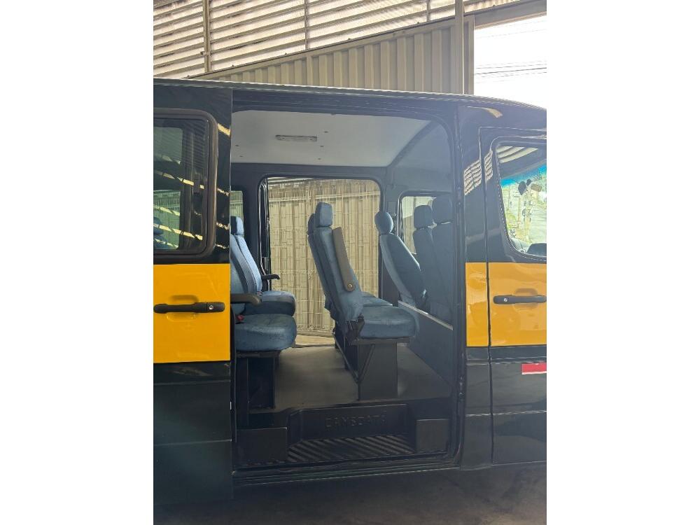 Mercedes Benz Sprinter 313