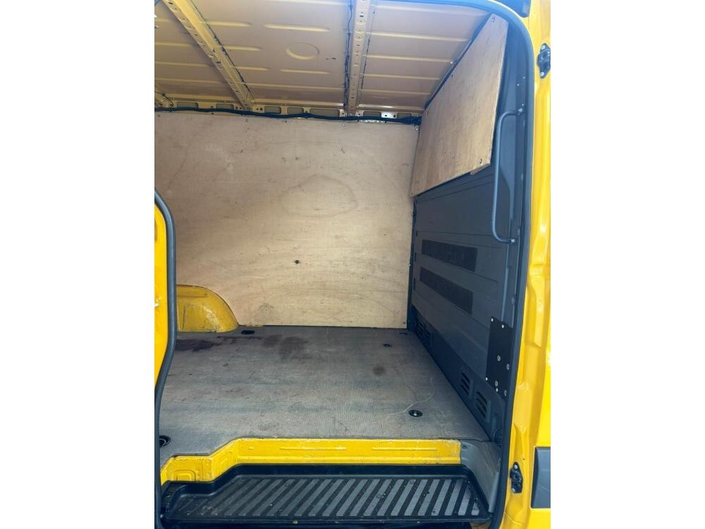 Mercedes Benz Sprinter 313