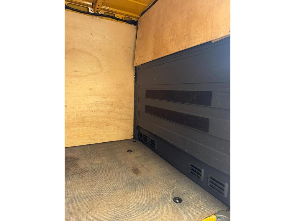 Mercedes Benz Sprinter 313