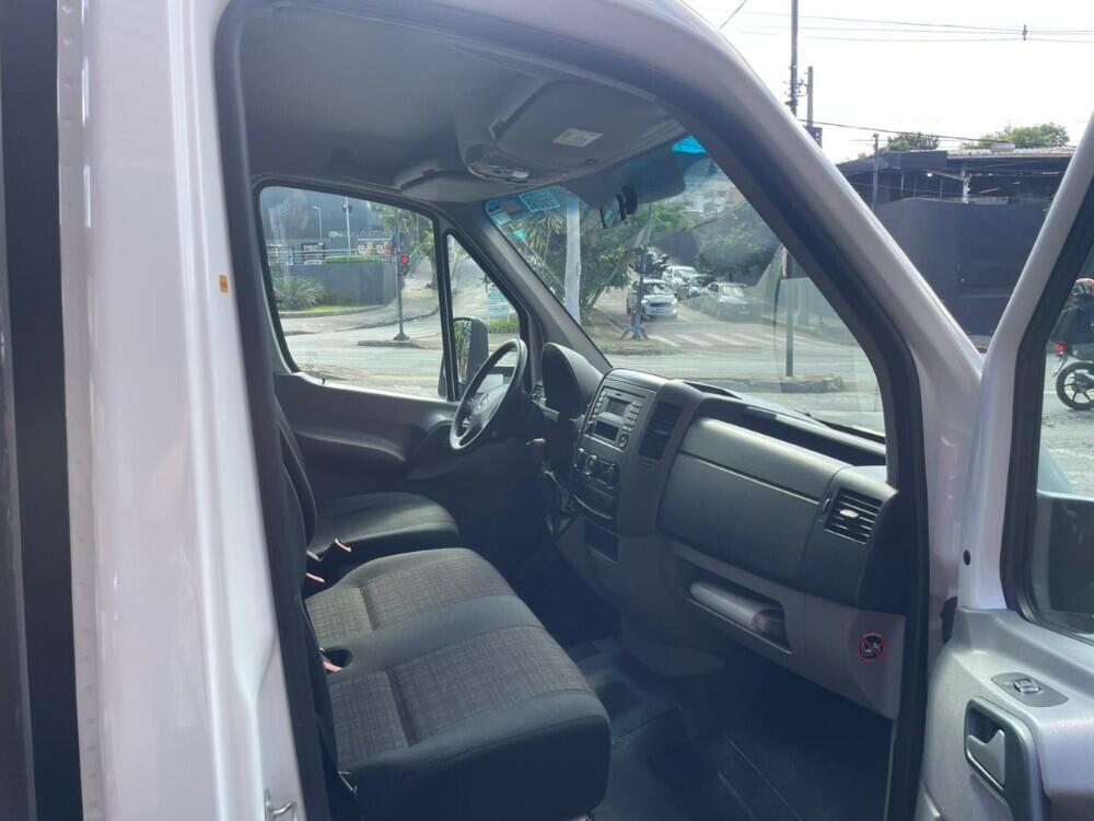 Mercedes Benz Sprinter 313