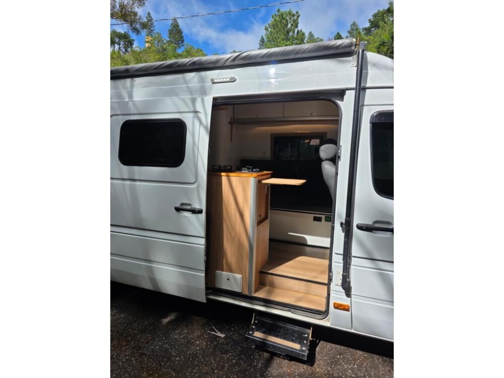 Mercedes Benz Sprinter 314