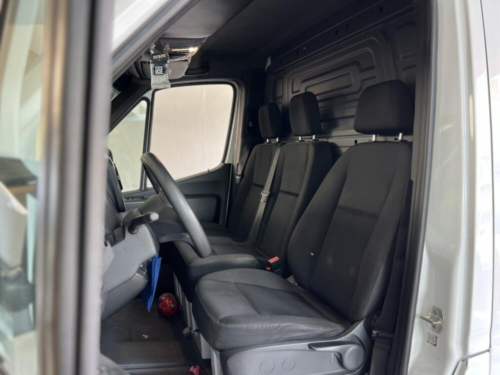 Mercedes Benz Sprinter 314