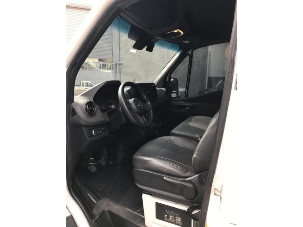Mercedes Benz Sprinter 314