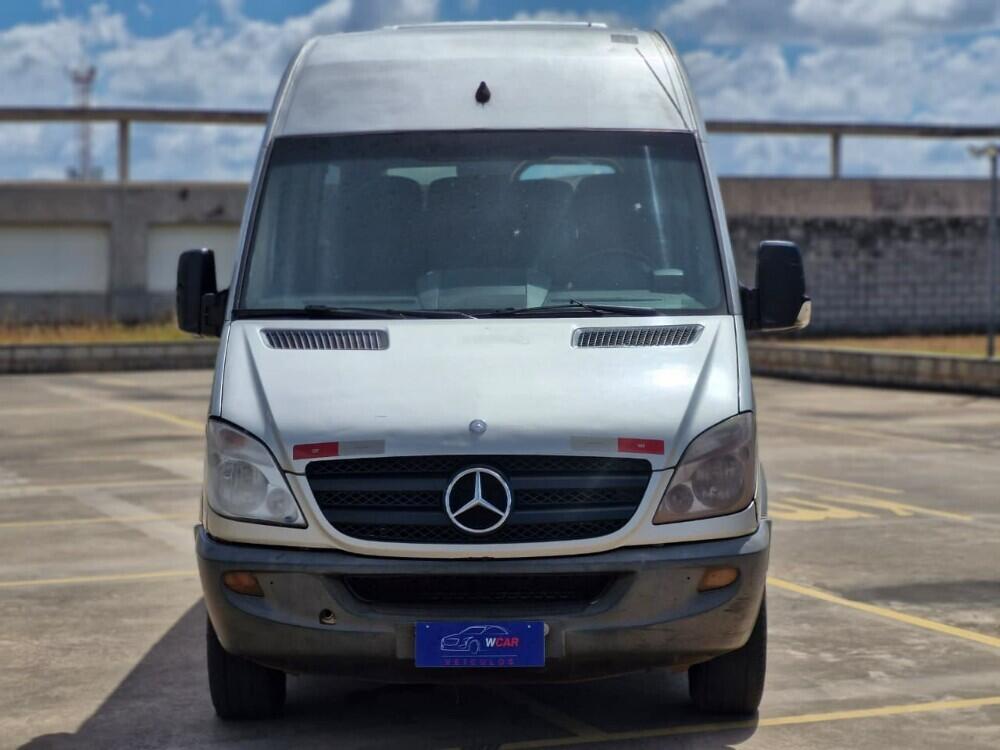 Mercedes Benz Sprinter 415