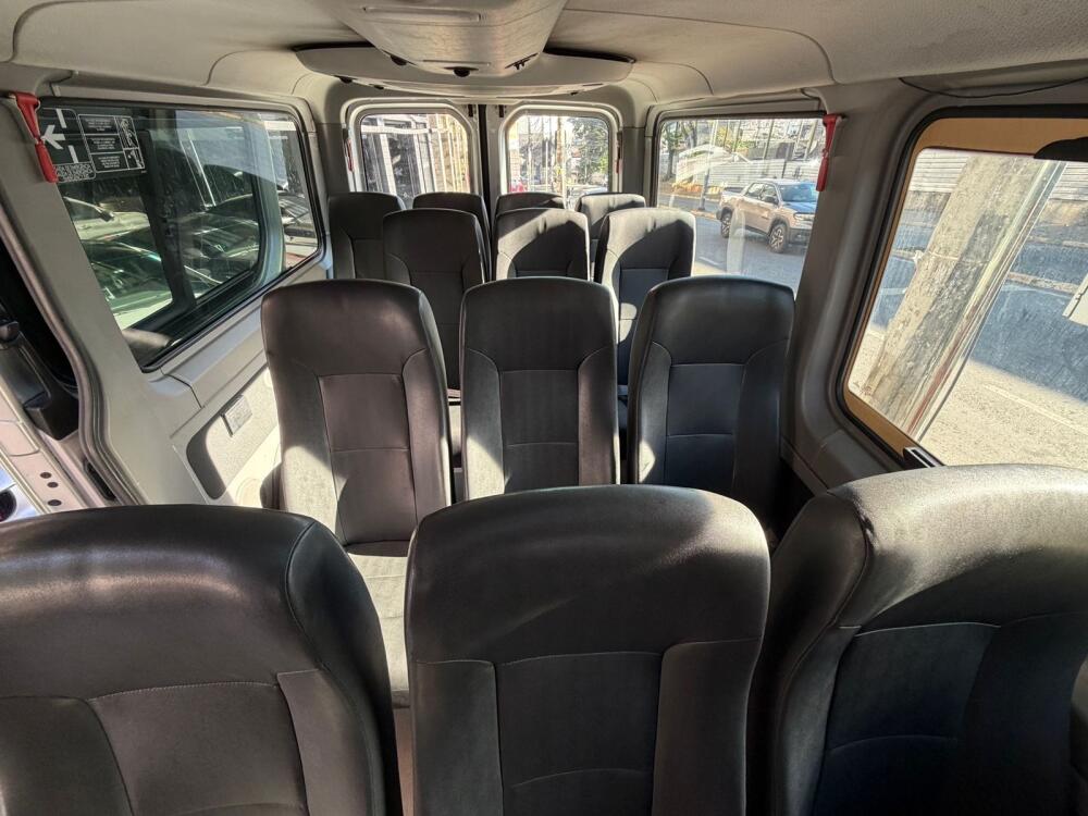 Mercedes Benz Sprinter 415