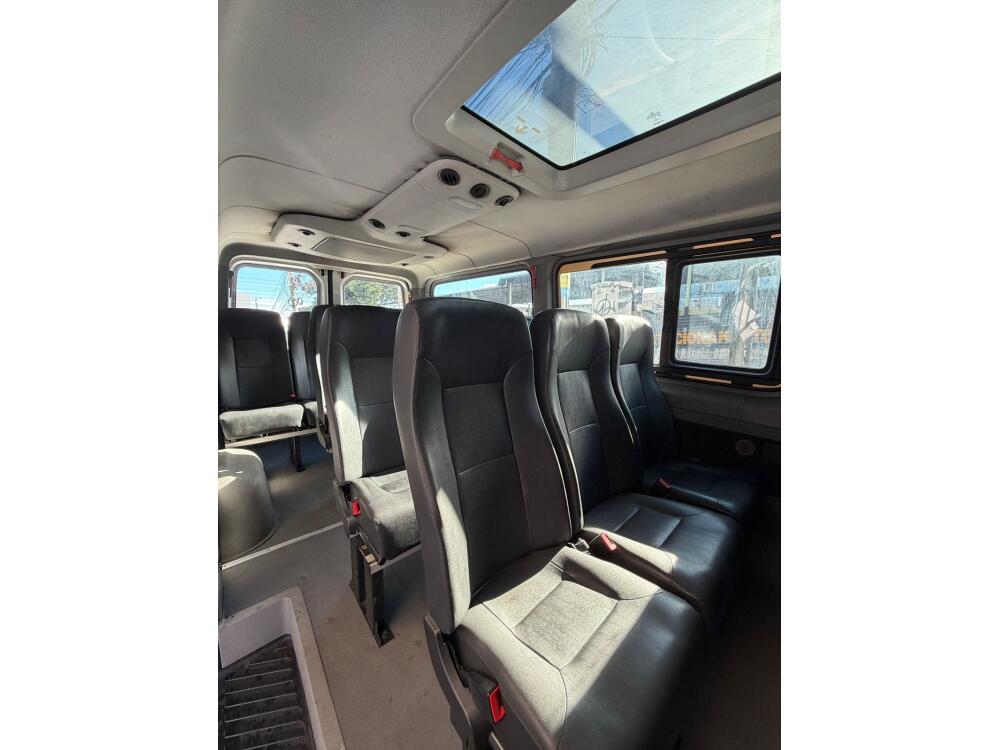 Mercedes Benz Sprinter 415
