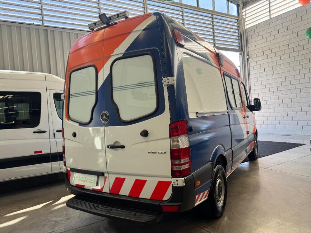 Mercedes Benz Sprinter 415