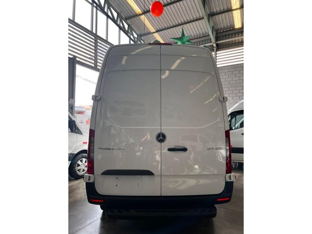 Mercedes Benz Sprinter 417