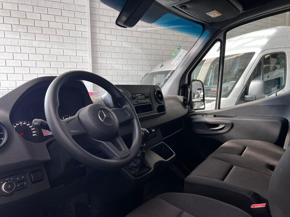 Mercedes Benz Sprinter 417