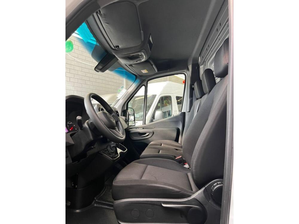 Mercedes Benz Sprinter 417
