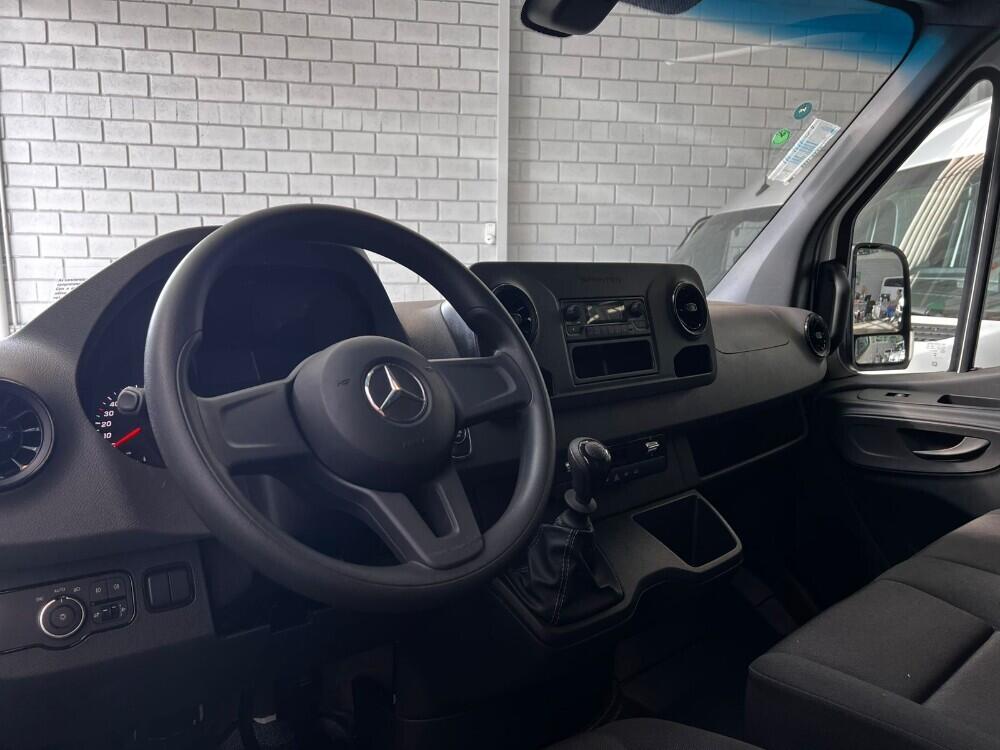 Mercedes Benz Sprinter 417