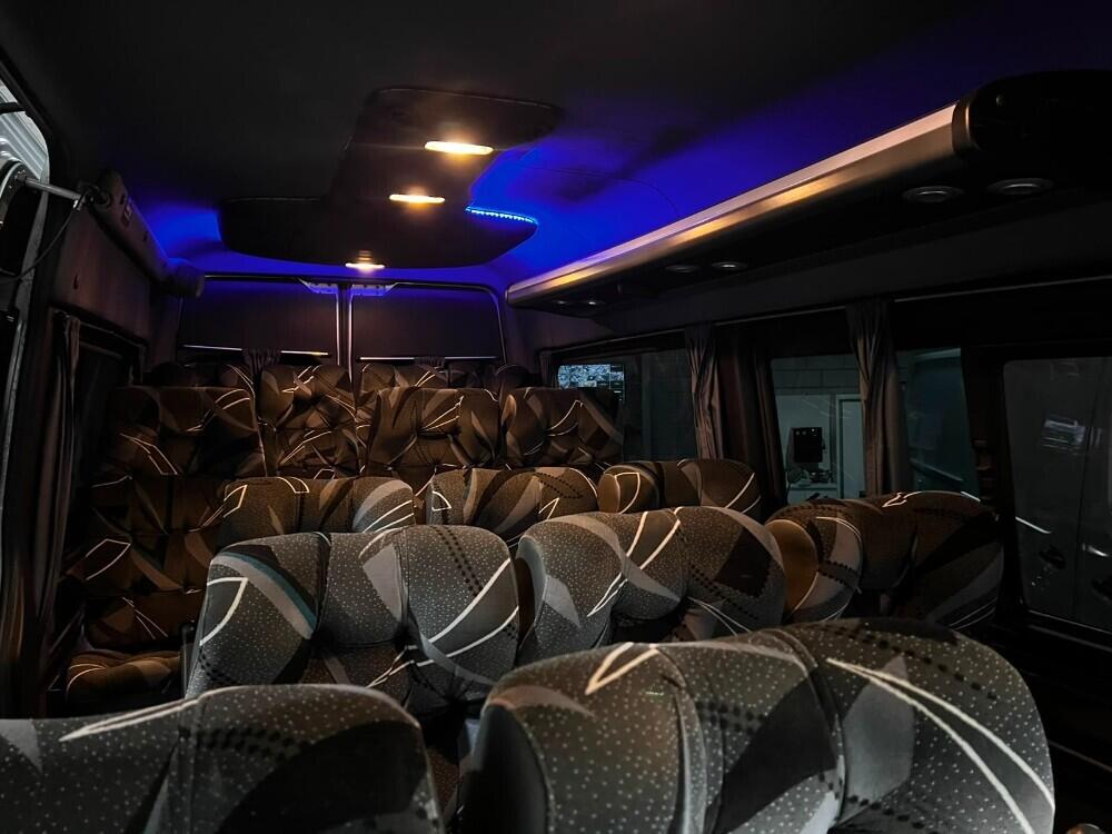 Mercedes Benz Sprinter 417