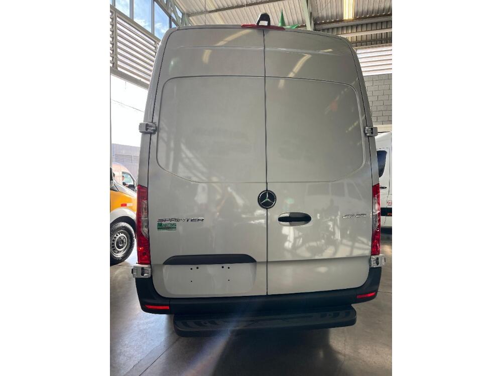 Mercedes Benz Sprinter 417