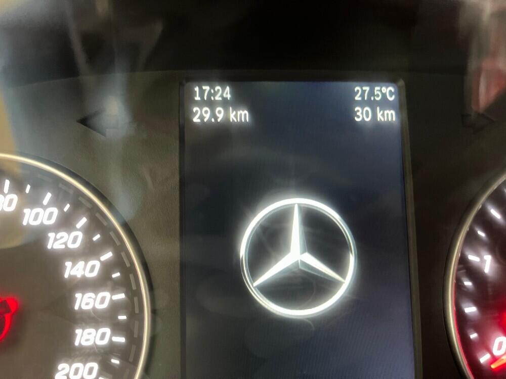 Mercedes Benz Sprinter 417