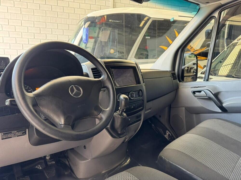 Mercedes Benz Sprinter 515