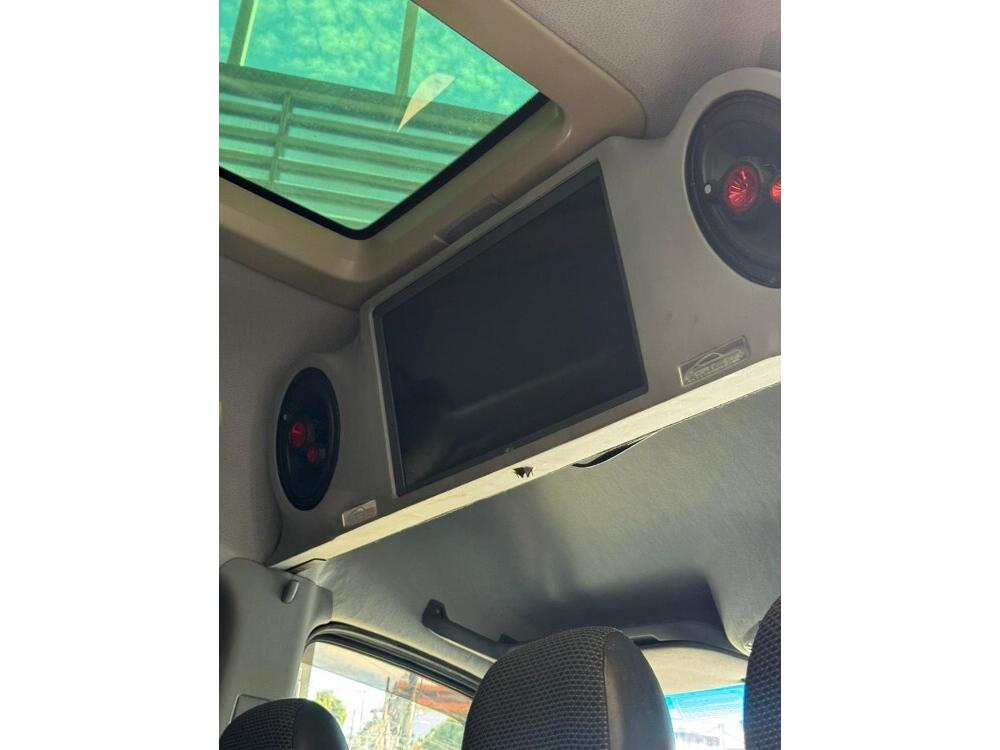 Mercedes Benz Sprinter 515