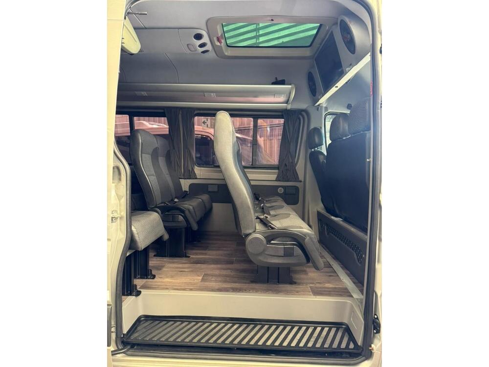 Mercedes Benz Sprinter 515