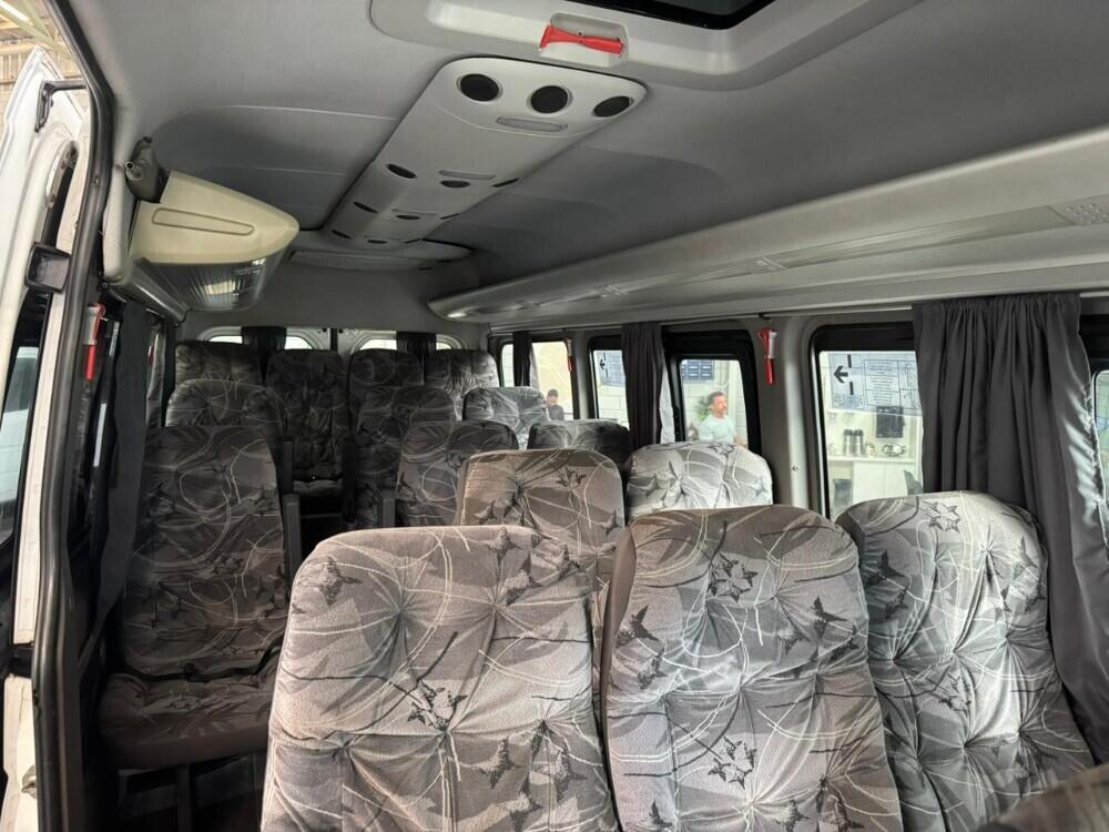 Mercedes Benz Sprinter 515