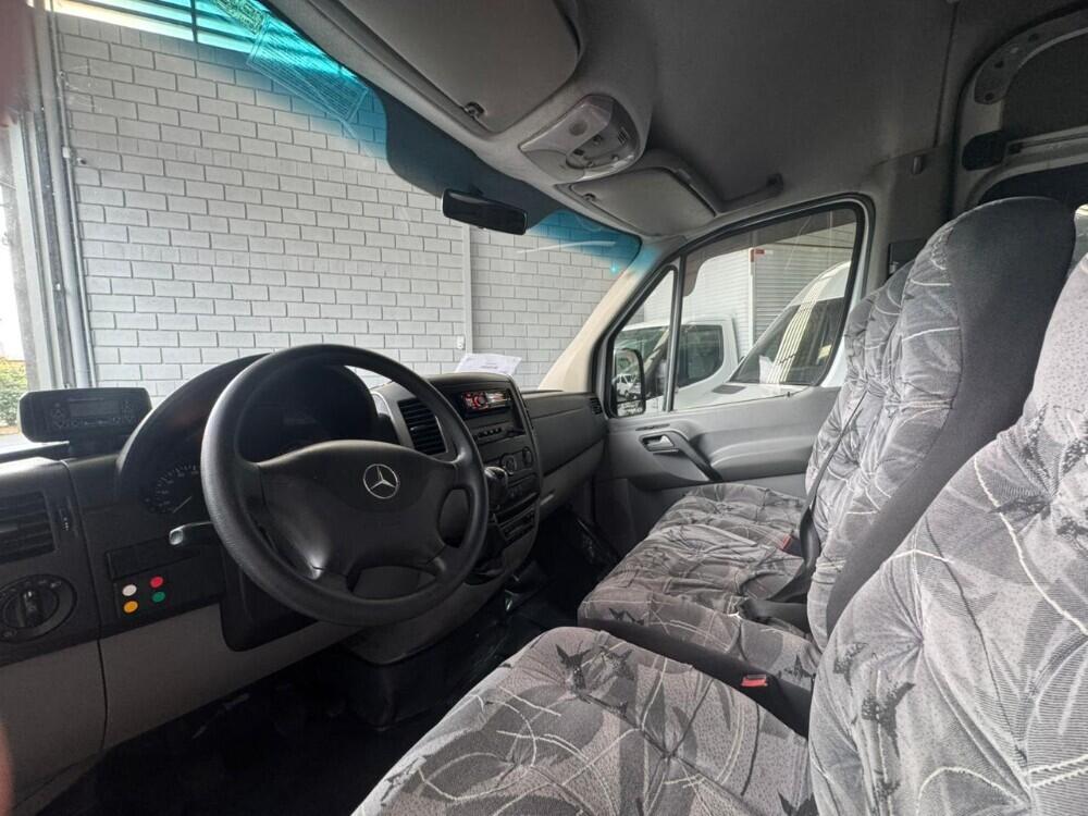 Mercedes Benz Sprinter 515