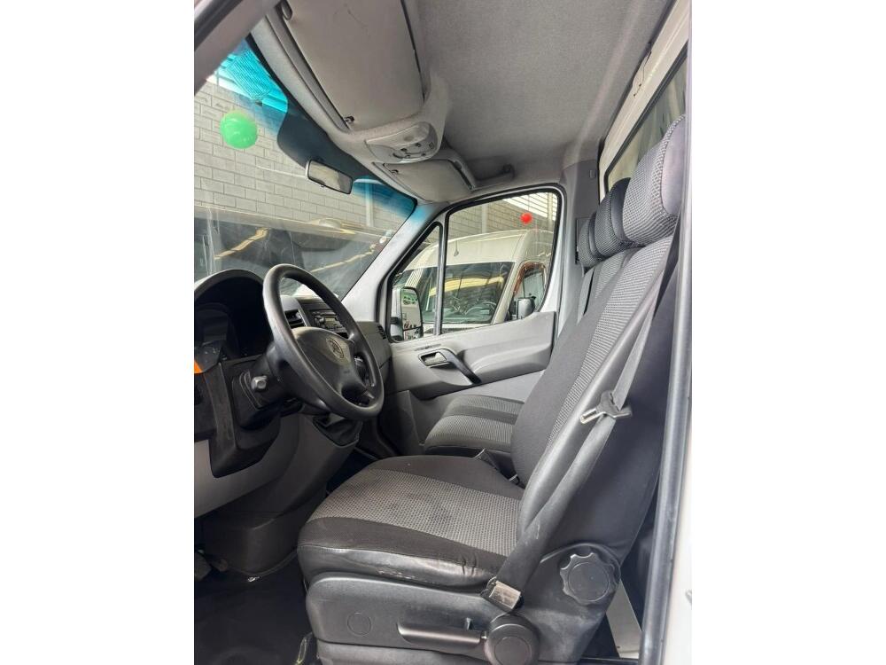 Mercedes Benz Sprinter 515