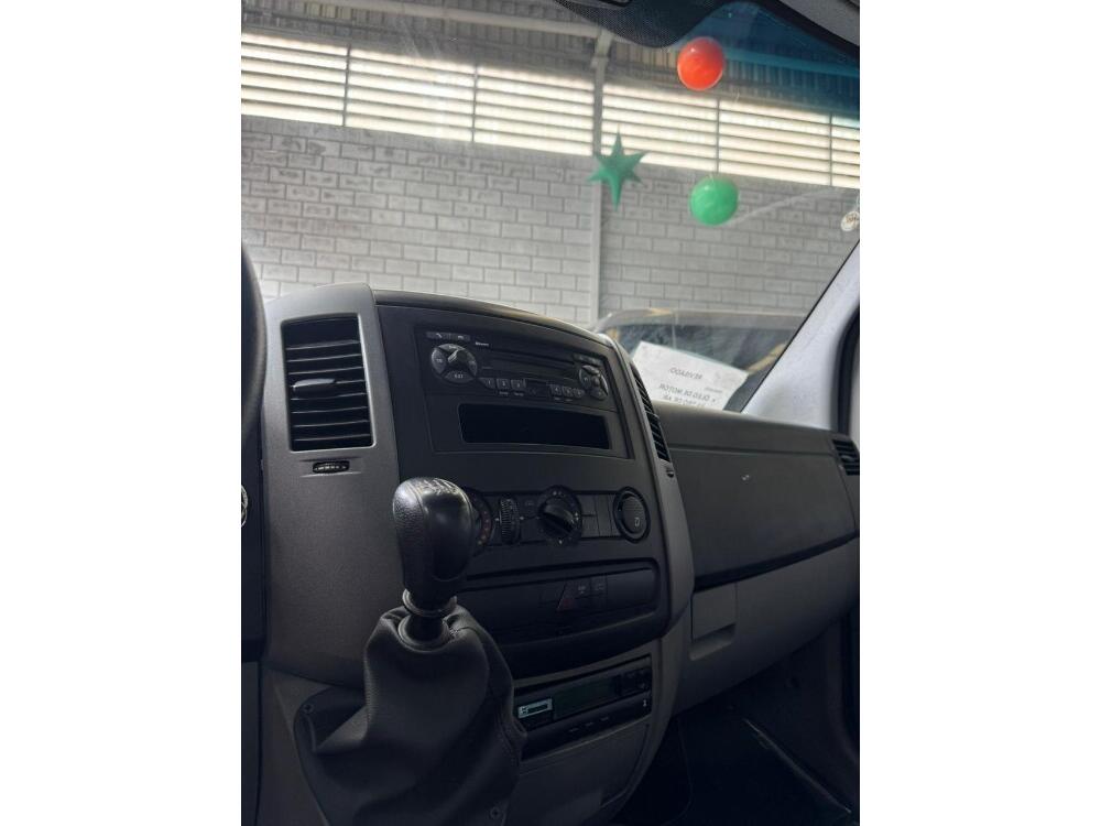Mercedes Benz Sprinter 515