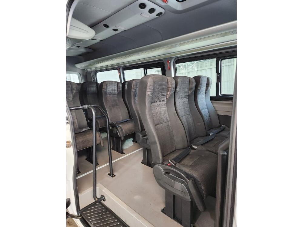 Mercedes Benz Sprinter 515