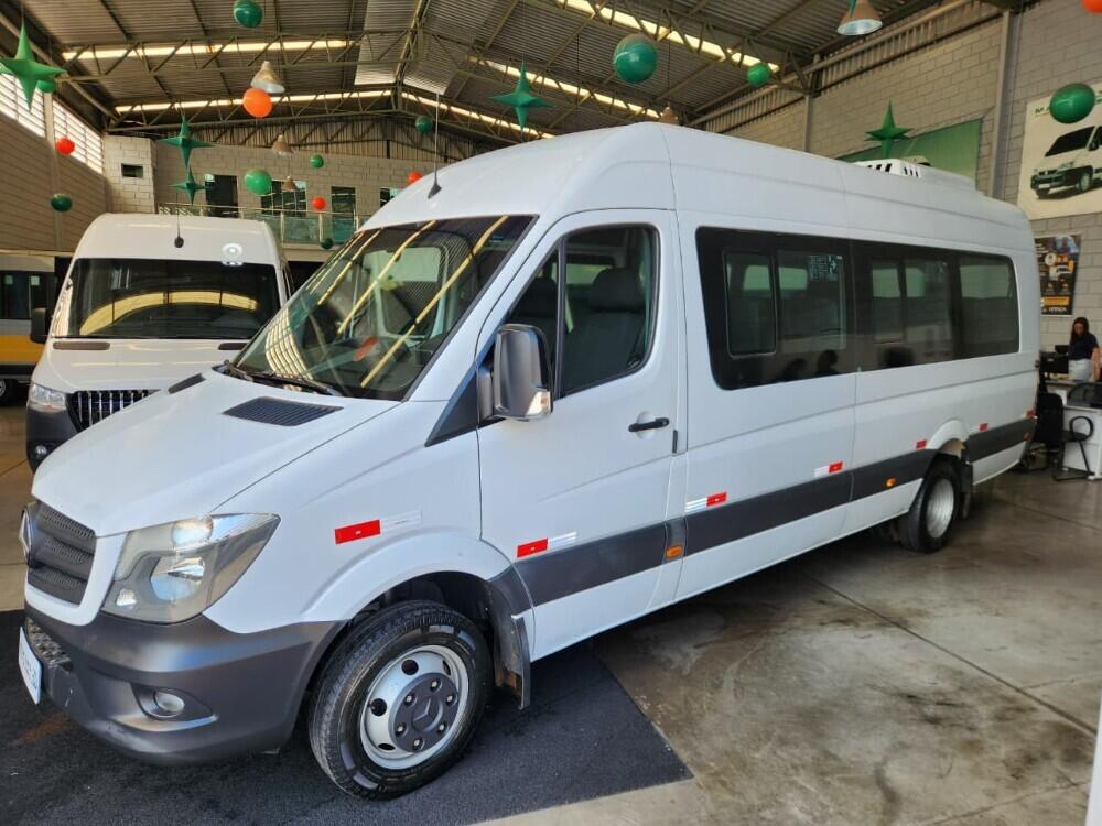 Mercedes Benz Sprinter 515