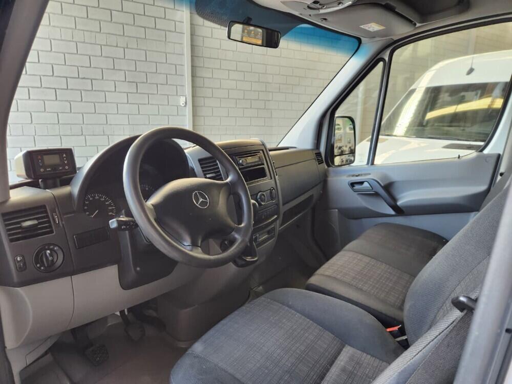 Mercedes Benz Sprinter 515