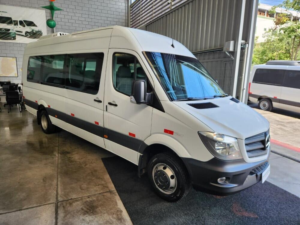 Mercedes Benz Sprinter 515