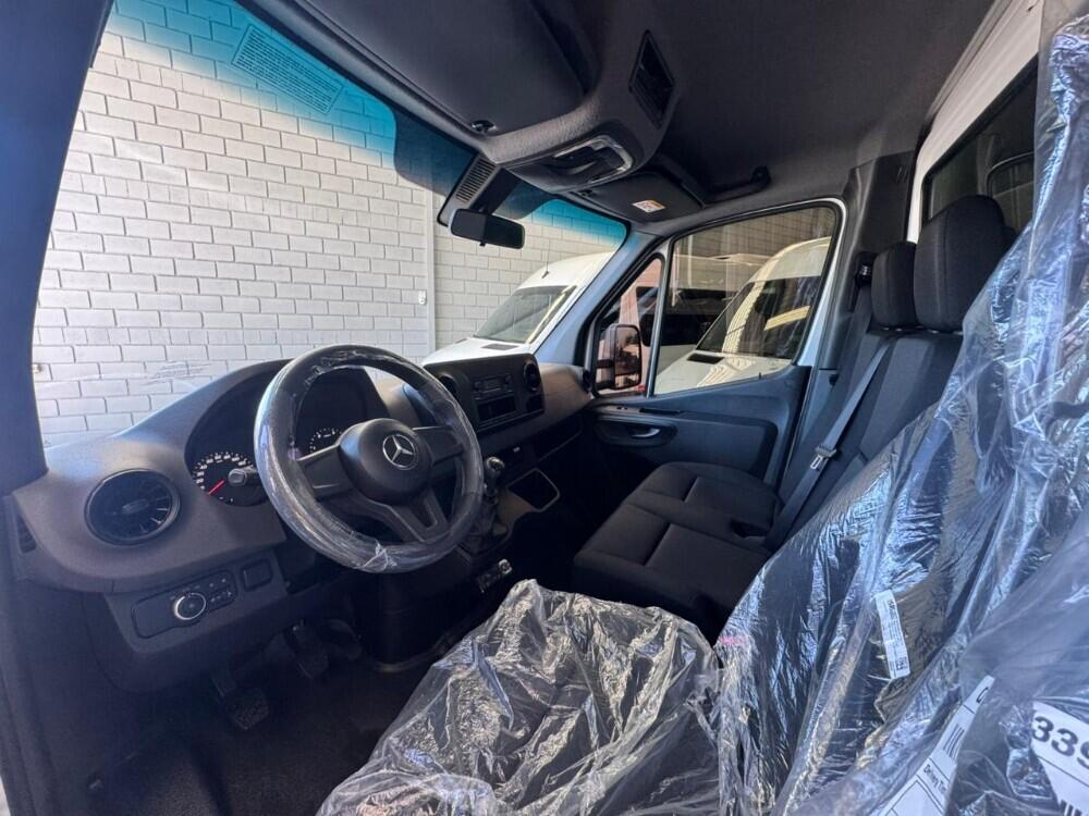 Mercedes Benz Sprinter 516