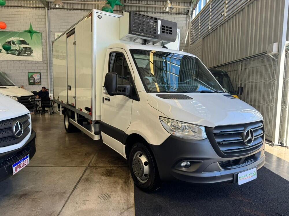 Mercedes Benz Sprinter 516