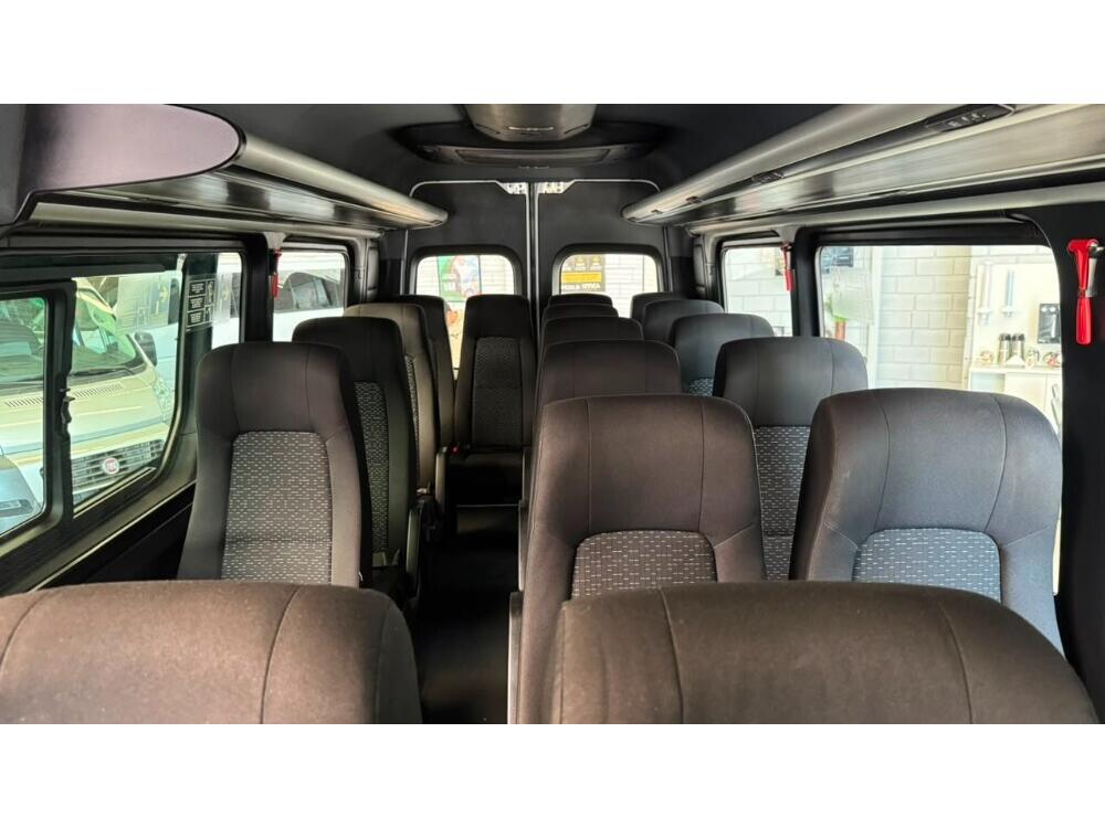 Mercedes Benz Sprinter 516