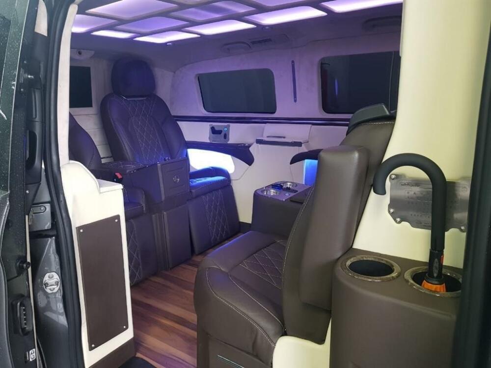 Mercedes Benz Vito