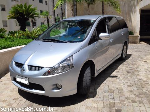 Mitsubishi Grandis Mitsubishi Grandis