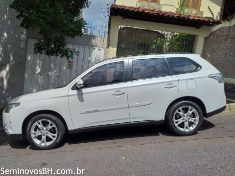 Mitsubishi Outlander Mitsubishi Outlander