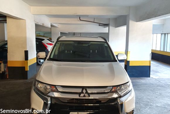 Mitsubishi Outlander Mitsubishi Outlander