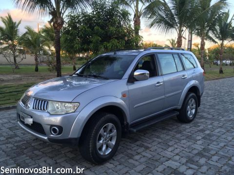 Mitsubishi Pajero Dakar Mitsubishi Pajero Dakar