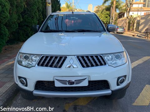 Mitsubishi Pajero Dakar Mitsubishi Pajero Dakar