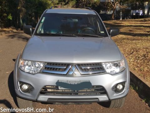 Mitsubishi Pajero Dakar Mitsubishi Pajero Dakar