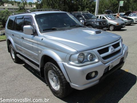 Mitsubishi Pajero Sport Mitsubishi Pajero Sport