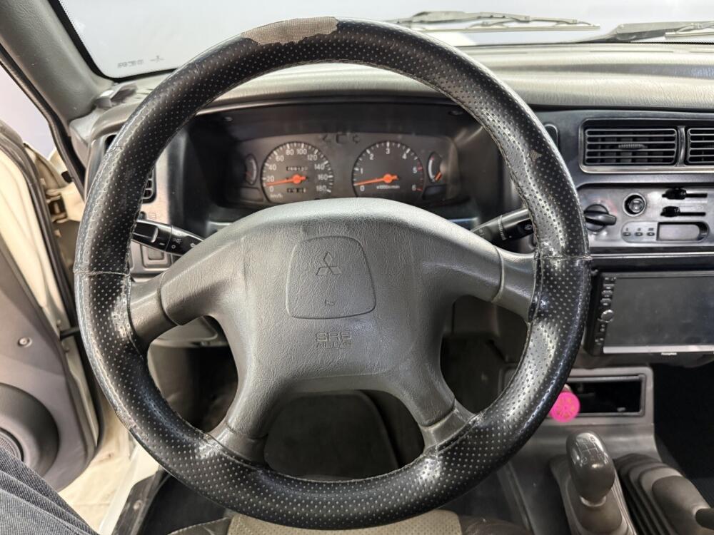 Mitsubishi L200