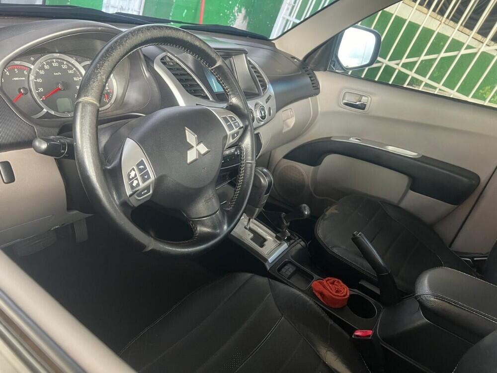 Mitsubishi L200